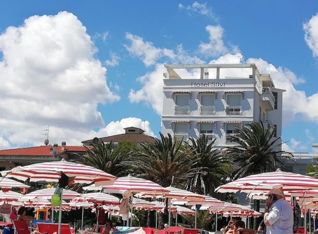Hotel Silvi Silvi Marina Exterior foto